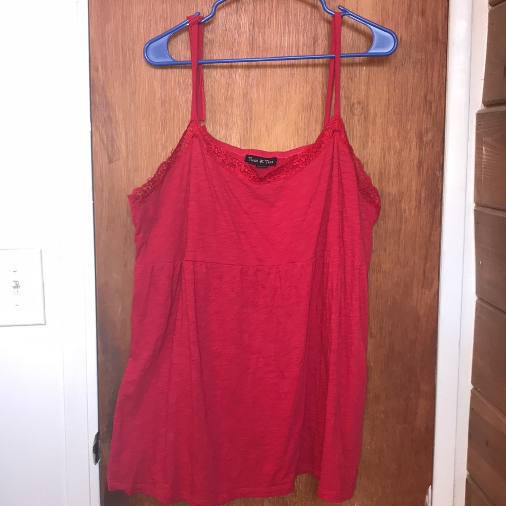 Plus Size Red Twist Tee Tank Top